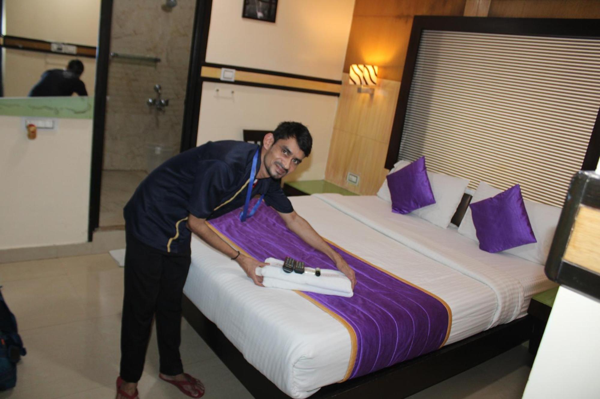Hotel Vp International Bangalore Exterior foto